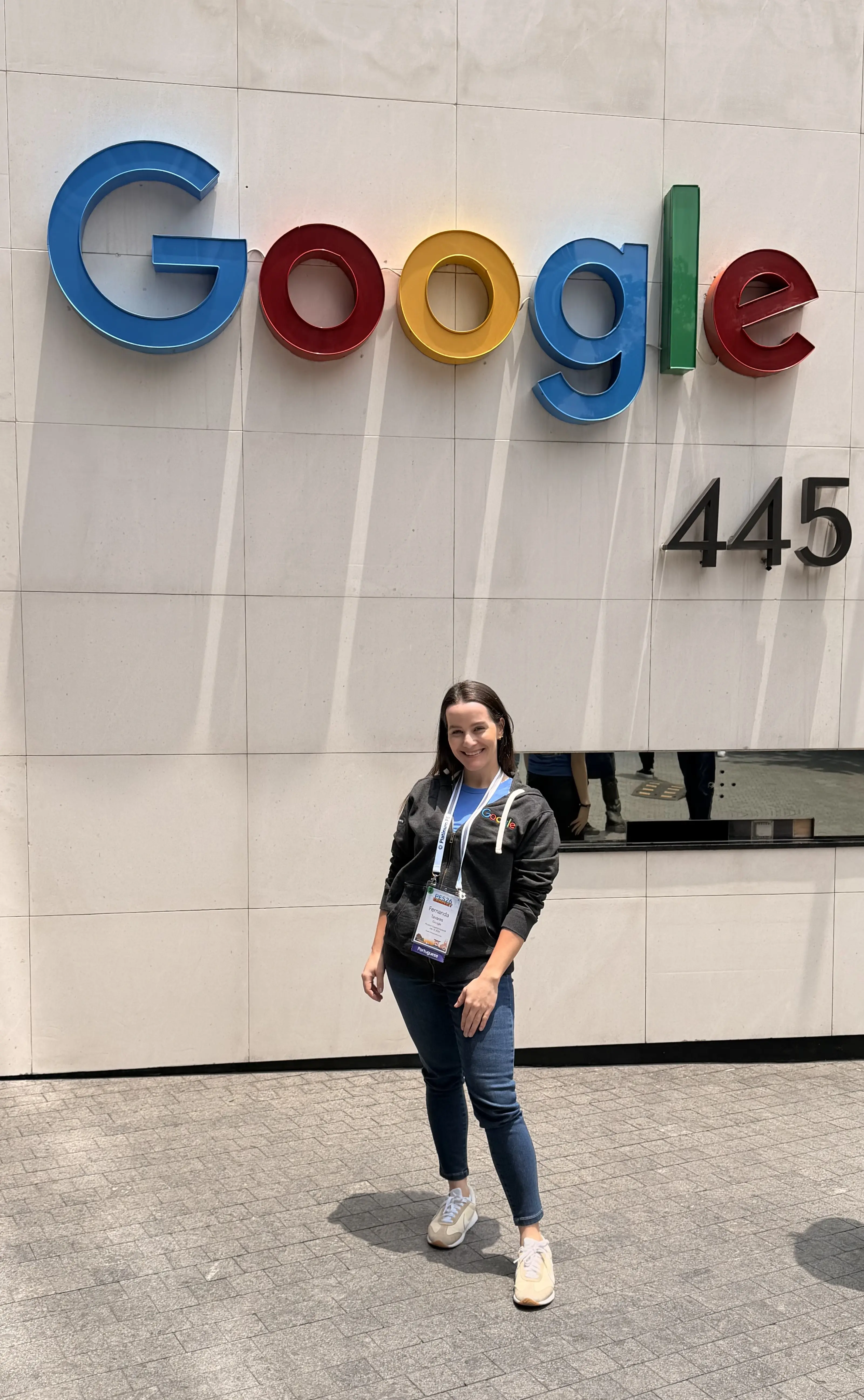 Fachada do escritório do Google na Cidade do México, sede que recebeu parte da programação do PES26 CONNECT